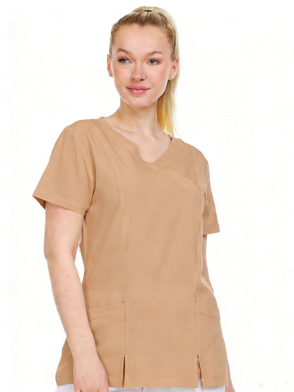 HEAL+WEAR Women's V-Neck Multi-Pocket Scrub Top – Soft Stretch Fabric | Surgical Uniforms | 4-Way Stretch | Spa Doctor Nursing Clinical Suit | Beauty Salon & Clinical Workwear